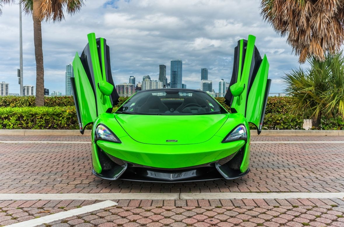 McLaren 570S